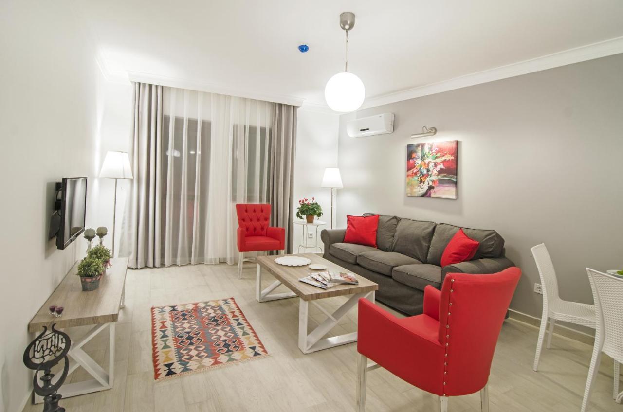 Rodina Suites Hotel คูซาดาซี ภายนอก รูปภาพ
