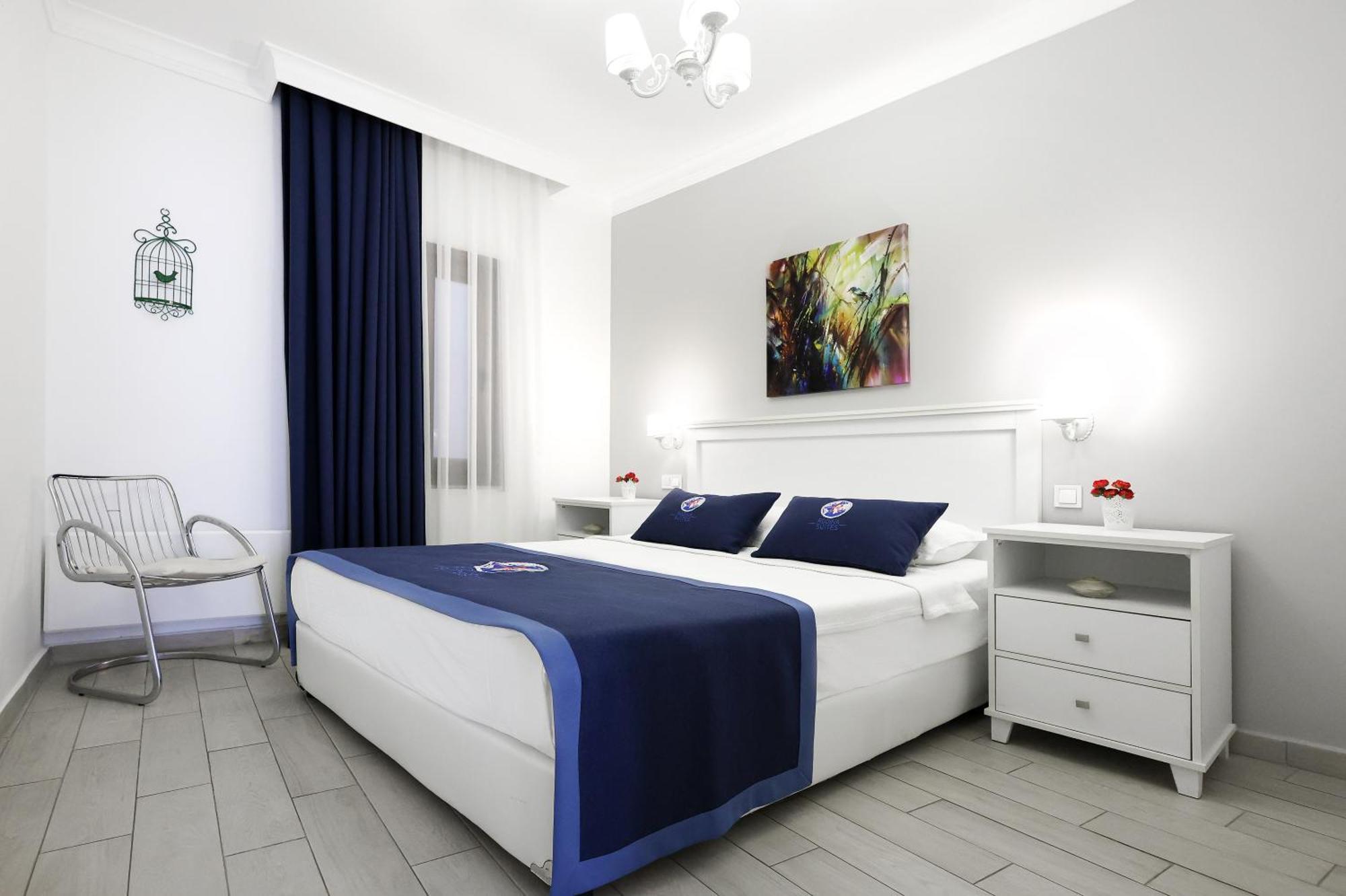 Rodina Suites Hotel คูซาดาซี ภายนอก รูปภาพ