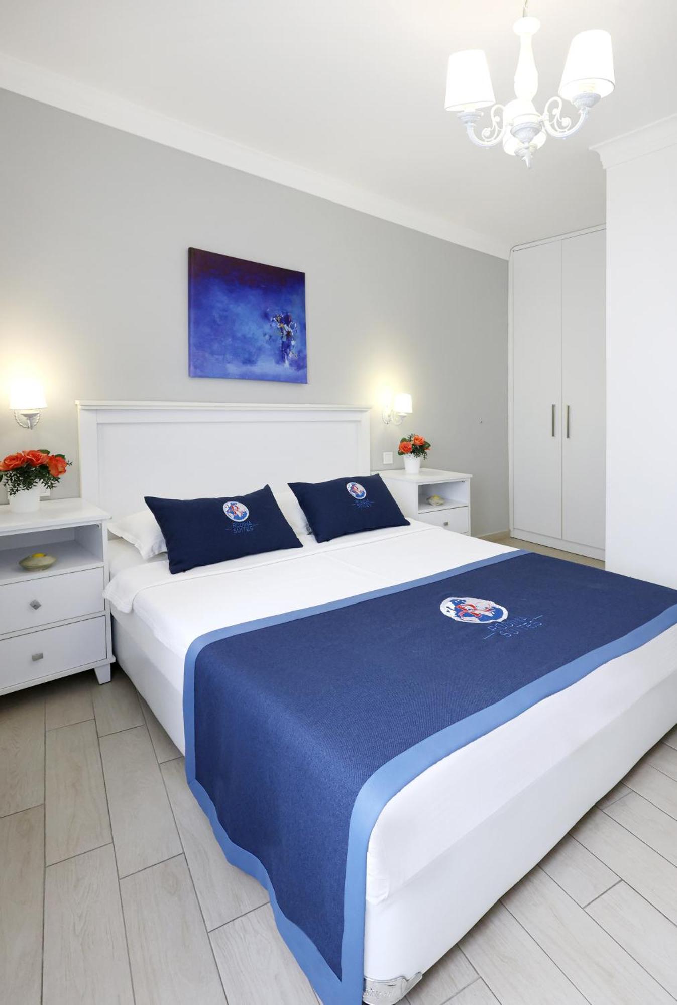 Rodina Suites Hotel คูซาดาซี ภายนอก รูปภาพ
