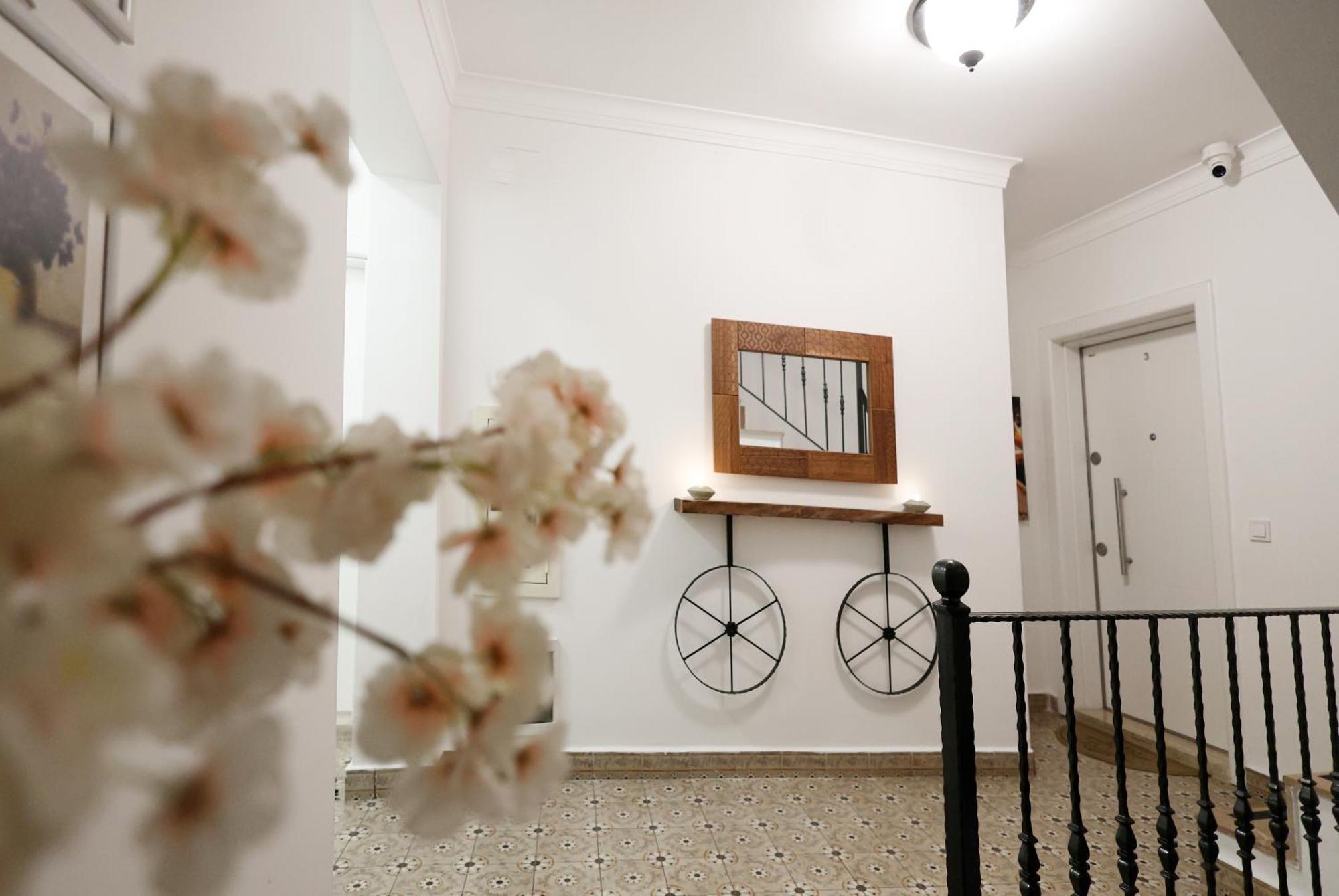 Rodina Suites Hotel คูซาดาซี ภายนอก รูปภาพ