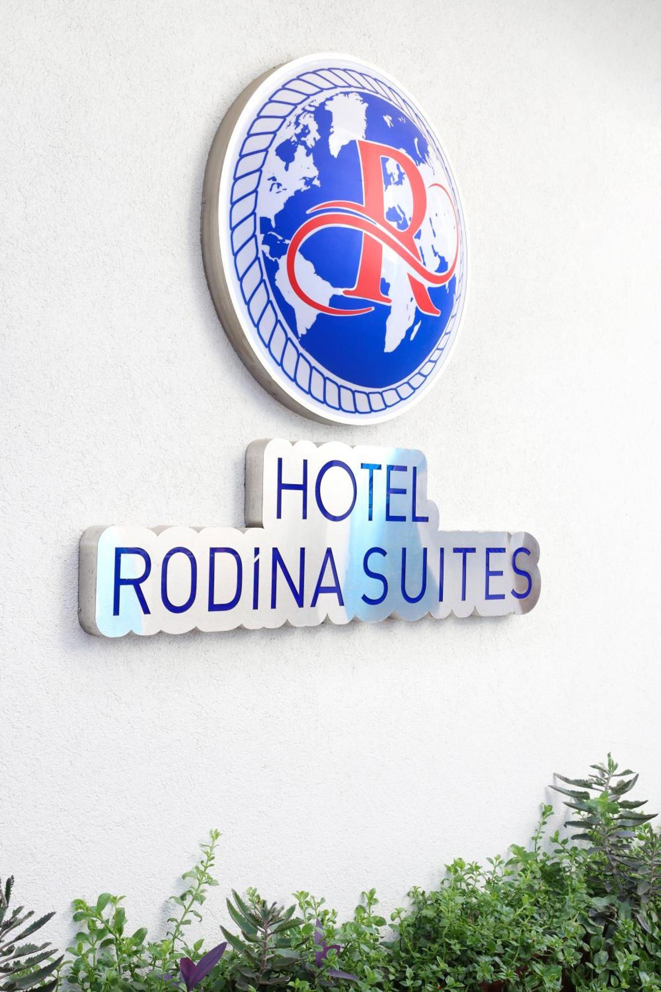 Rodina Suites Hotel คูซาดาซี ภายนอก รูปภาพ